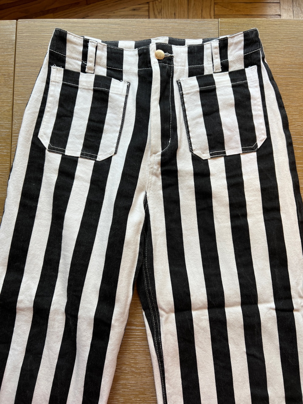 Black & White Striped Cropped Pants with Patch Pockets
